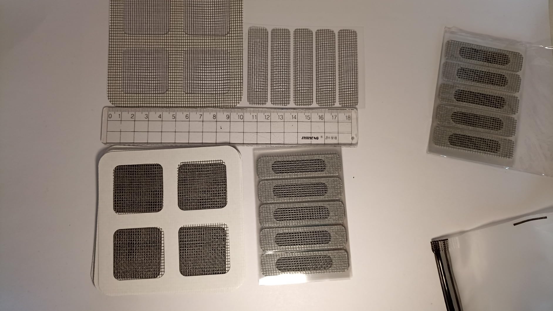 Quelcc Kit Riparazione Zanzariere toppe adesive 110 pezzi grigio