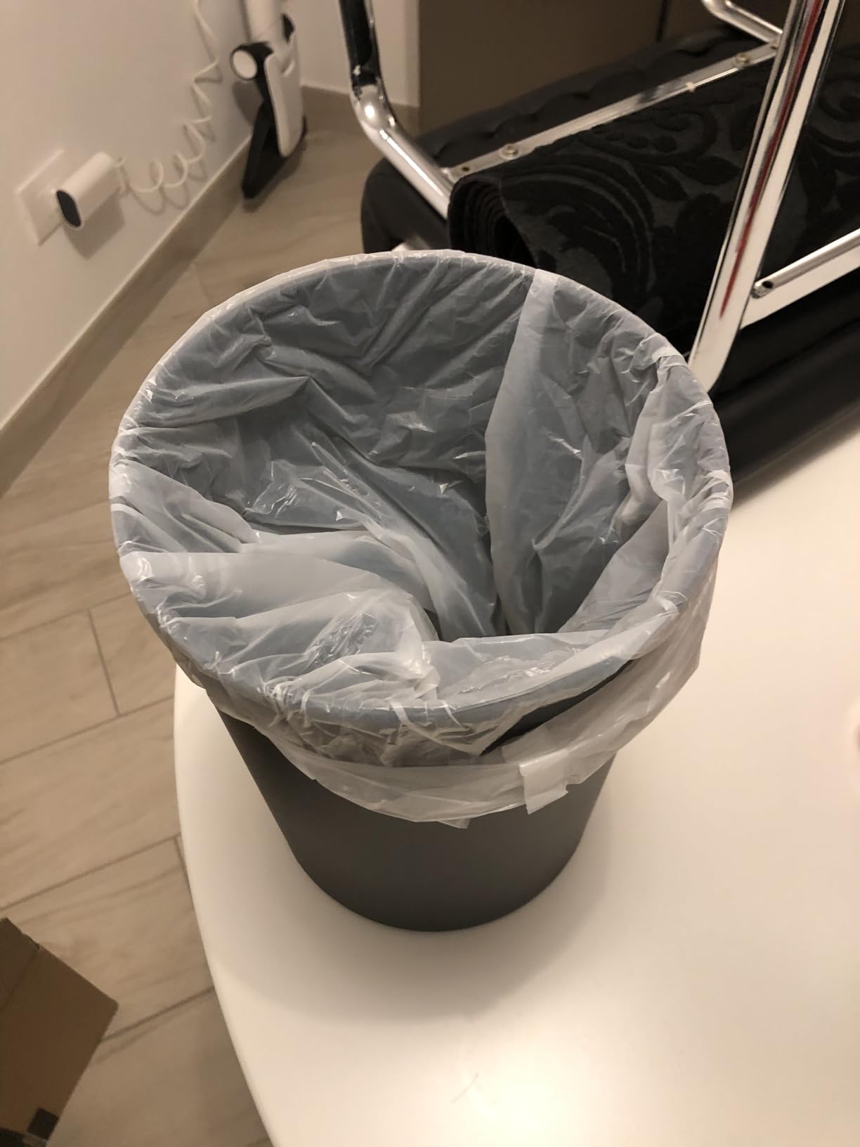 Wenko Atri pattumiera bagno 6 L nero con coperchio