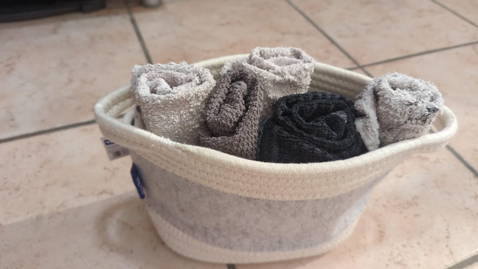 Wenko Bea L cesto feltro grigio chiaro 30 L manici