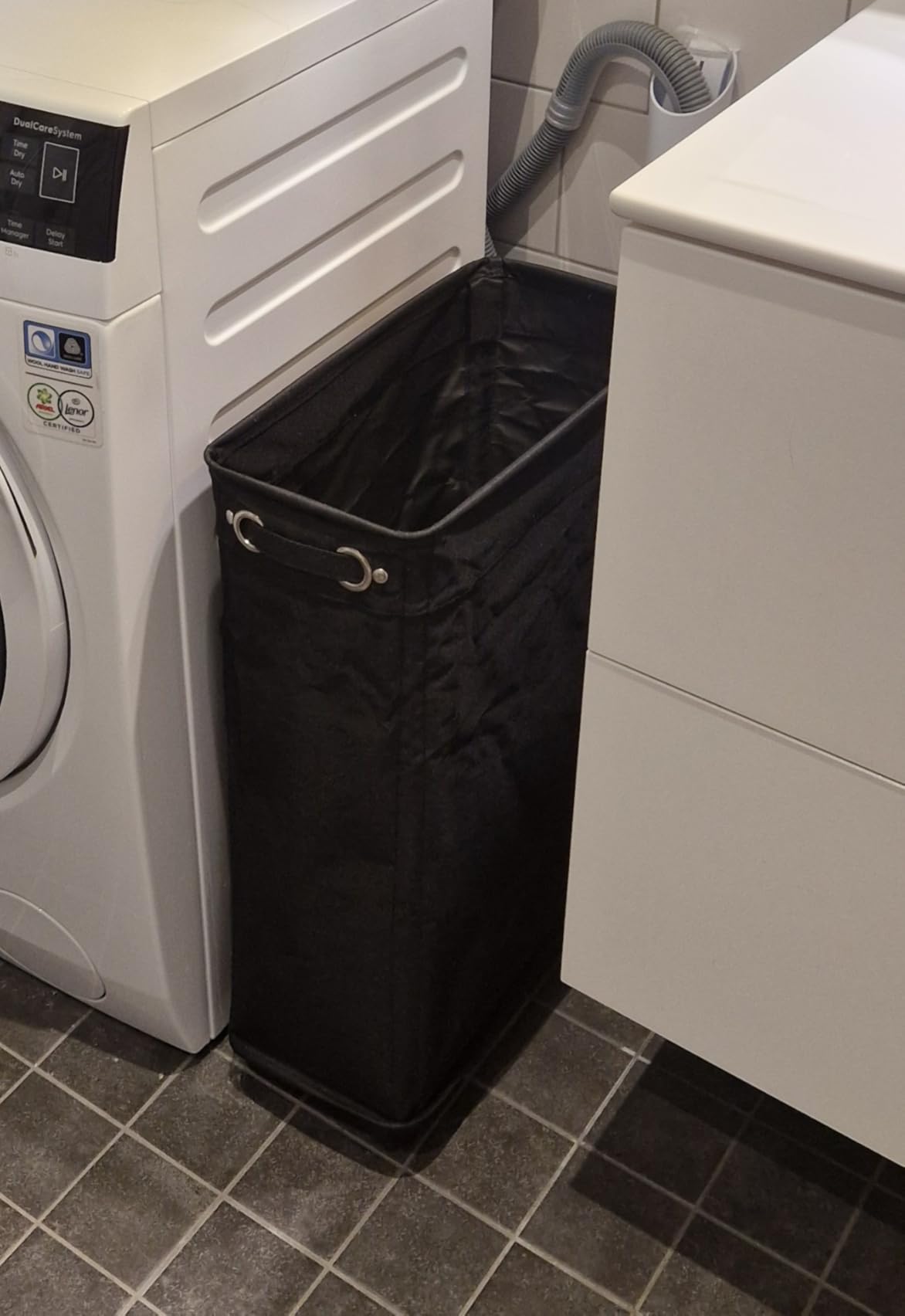Wenko Corno cesto portabiancheria nero 43 l con ruote
