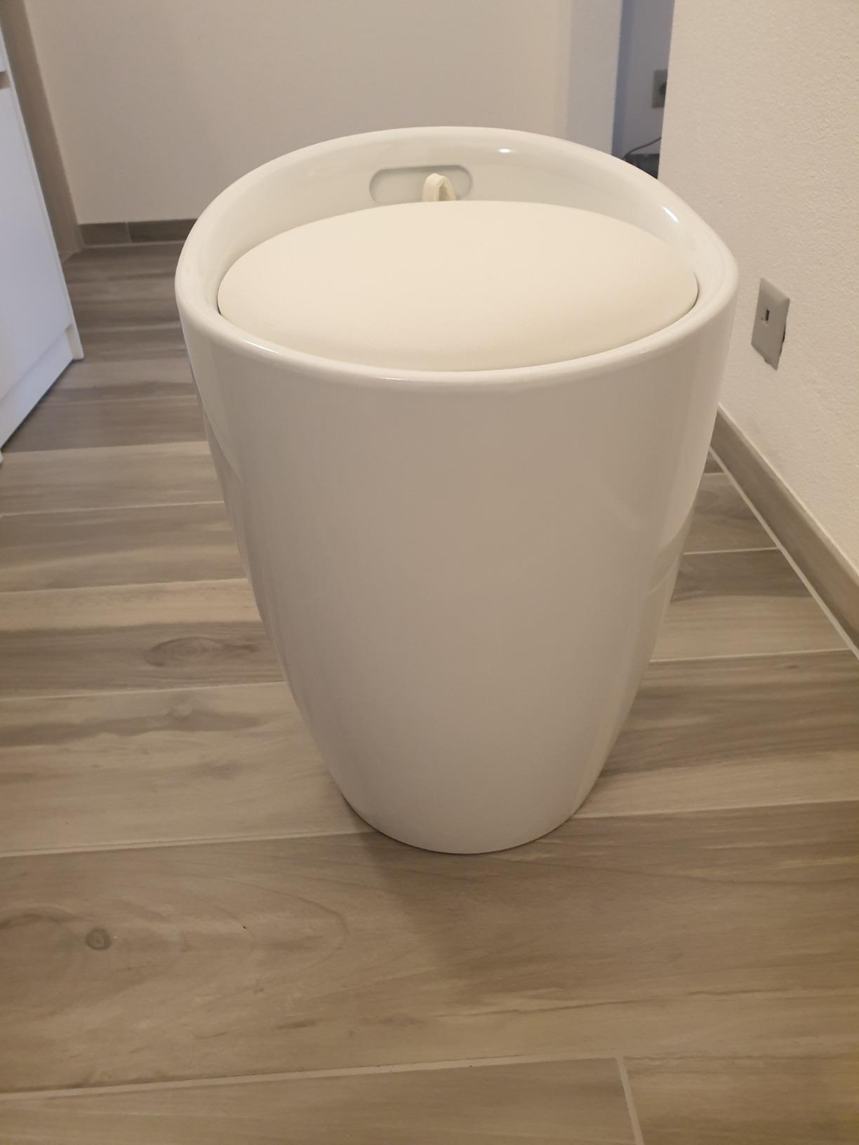 Wenko Candy sgabello portabiancheria bianco nero 20L