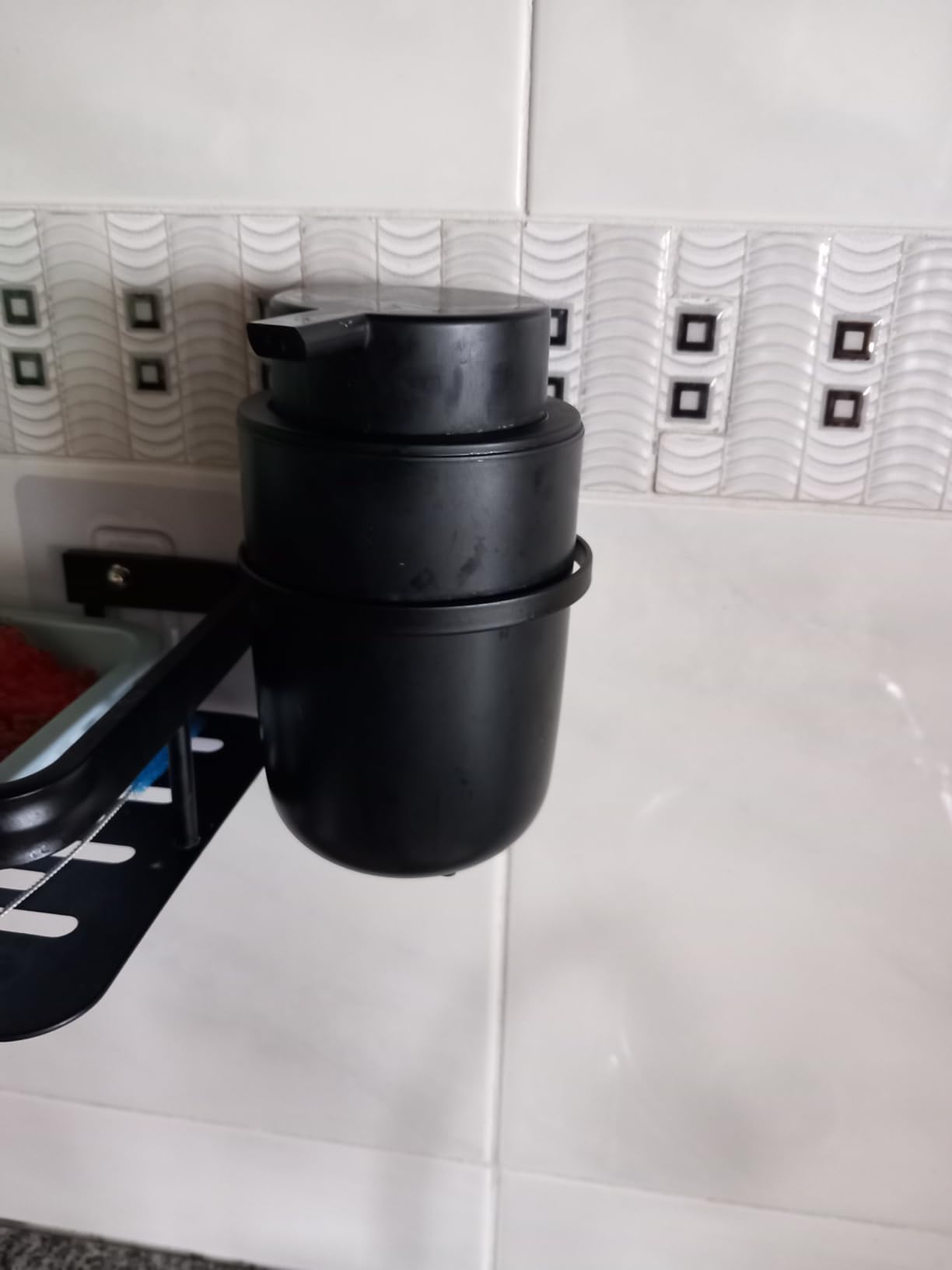 Wenko Turbo-Loc Carpino Dispenser Sapone Nero 250 ml