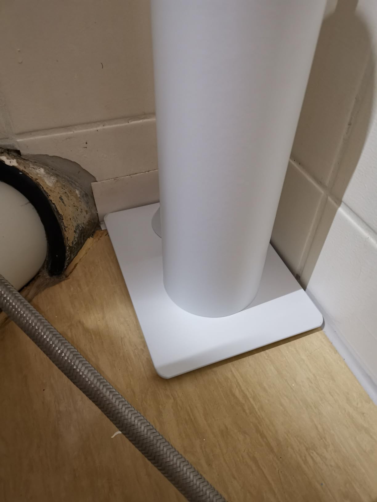 Wenko Hella scopino WC con portarotolo acciaio bianco