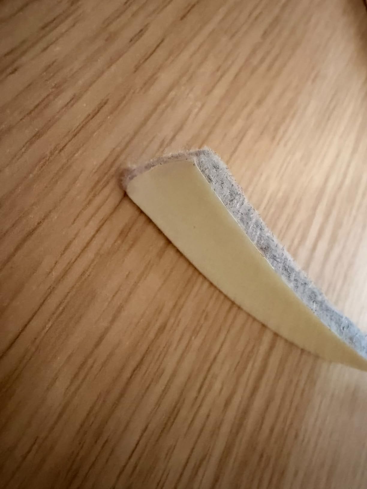 Quelcc Feltro Autoadesivo Grigio Rotolo 6m x 2 cm Antigraffio