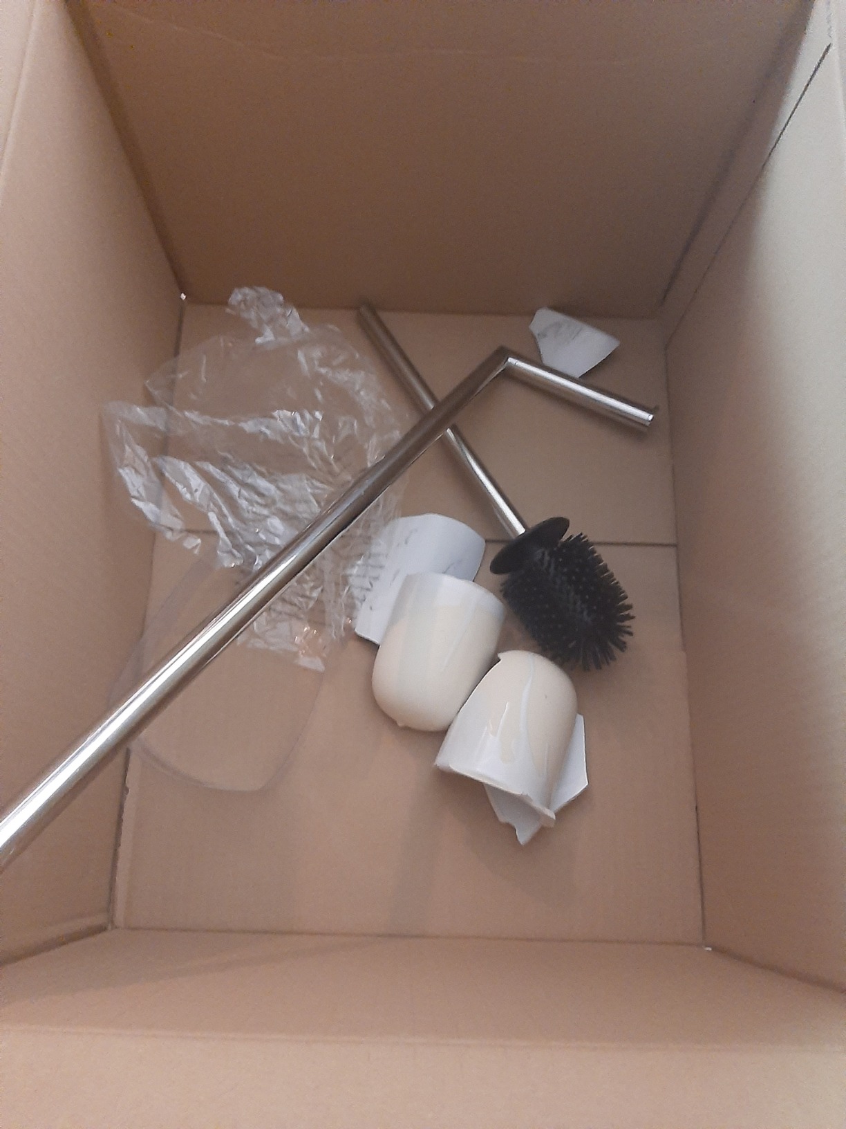 Wenko Adrada 23745100 piantana WC ceramica bianco
