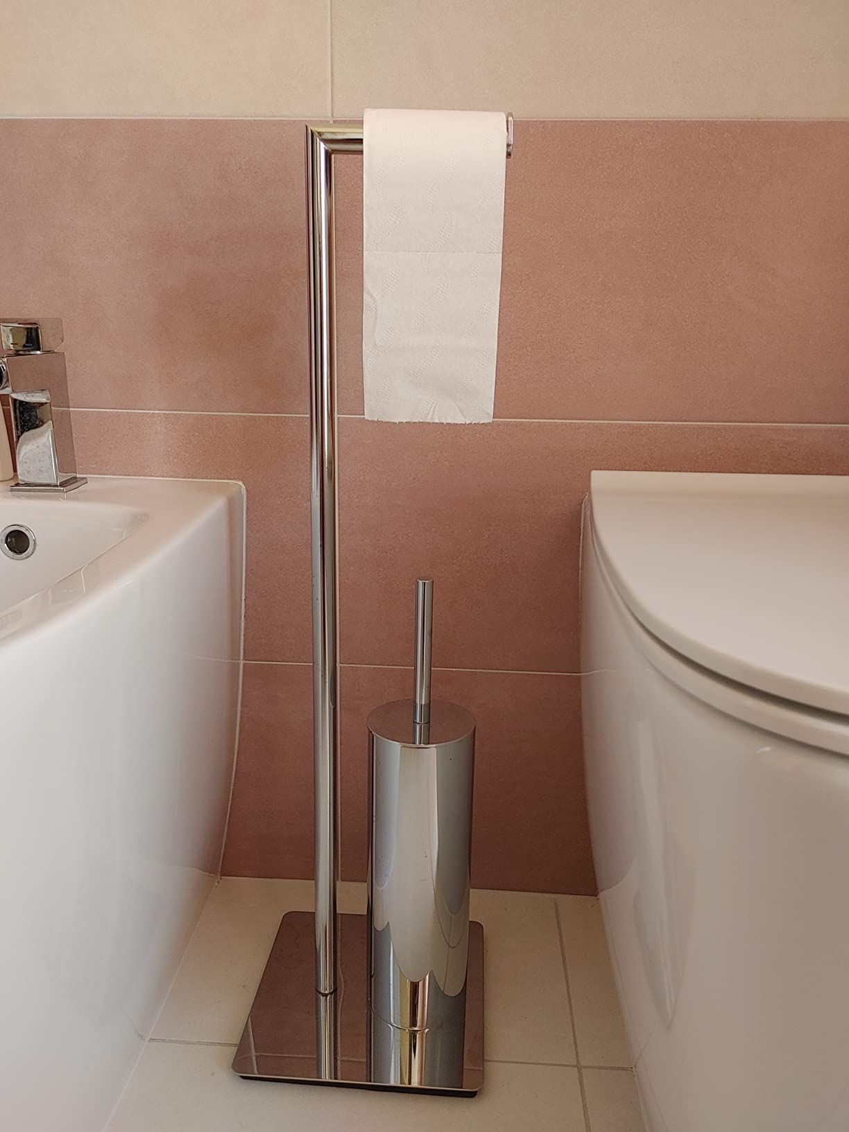 Wenko Recco piantana bagno satinato con scopino silicone