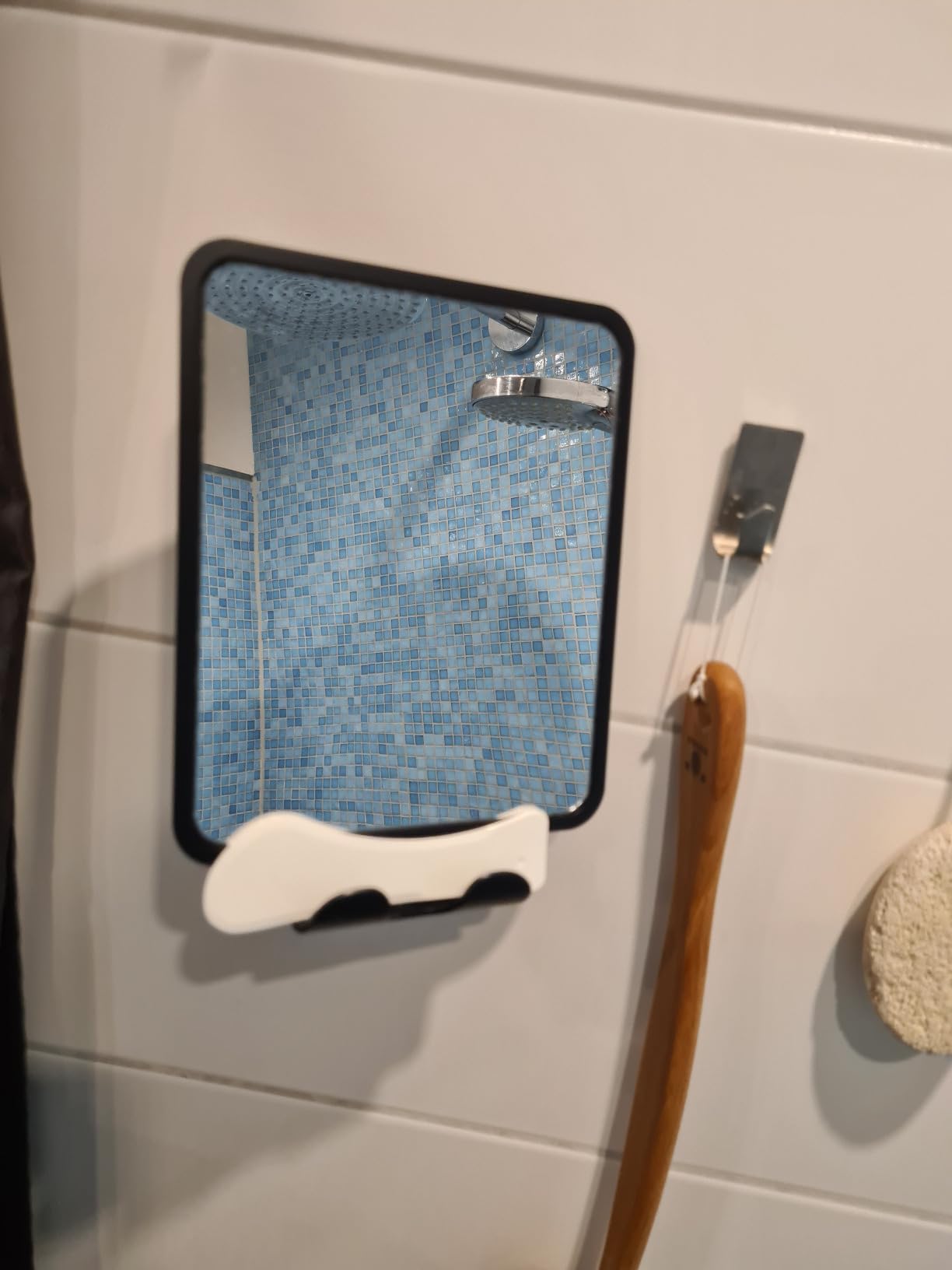 Wenko Vacuum-Loc Quadro specchio antiappannamento nero