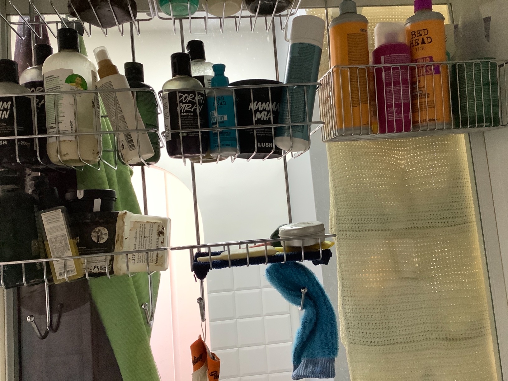 Wenko Revigo scaffale doccia nero 3 ripiani senza forare