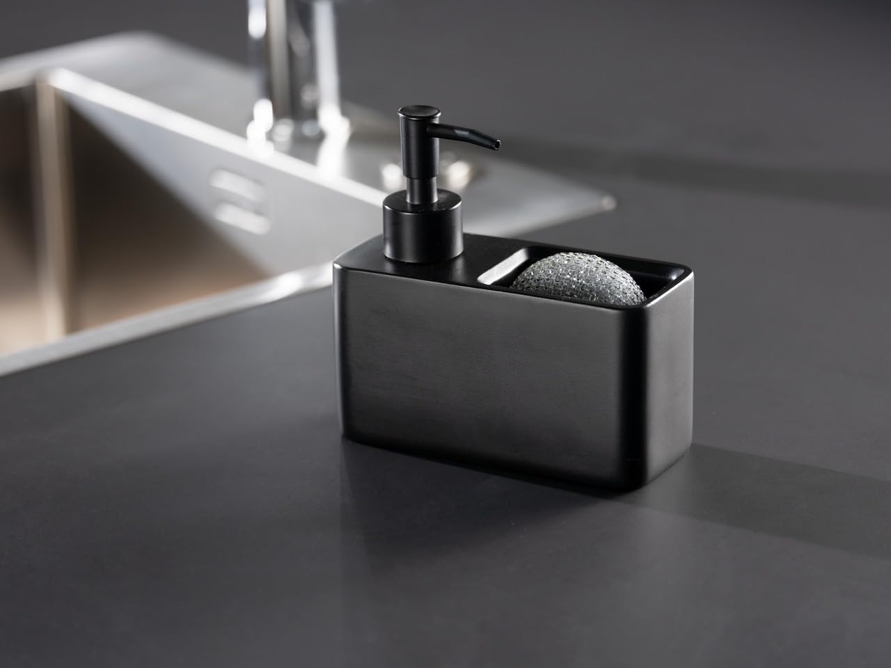 Wenko Resa dispenser detersivo 150 ml nero con spugna