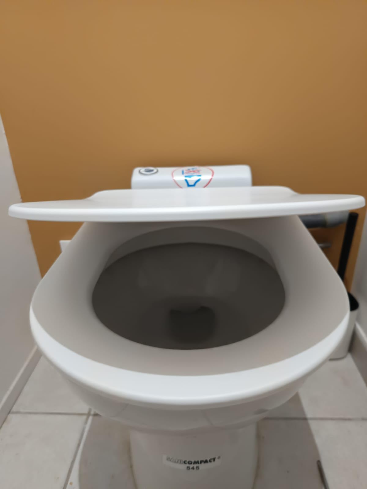 Wenko Galati sedile WC nero opaco chiusura ammortizzata