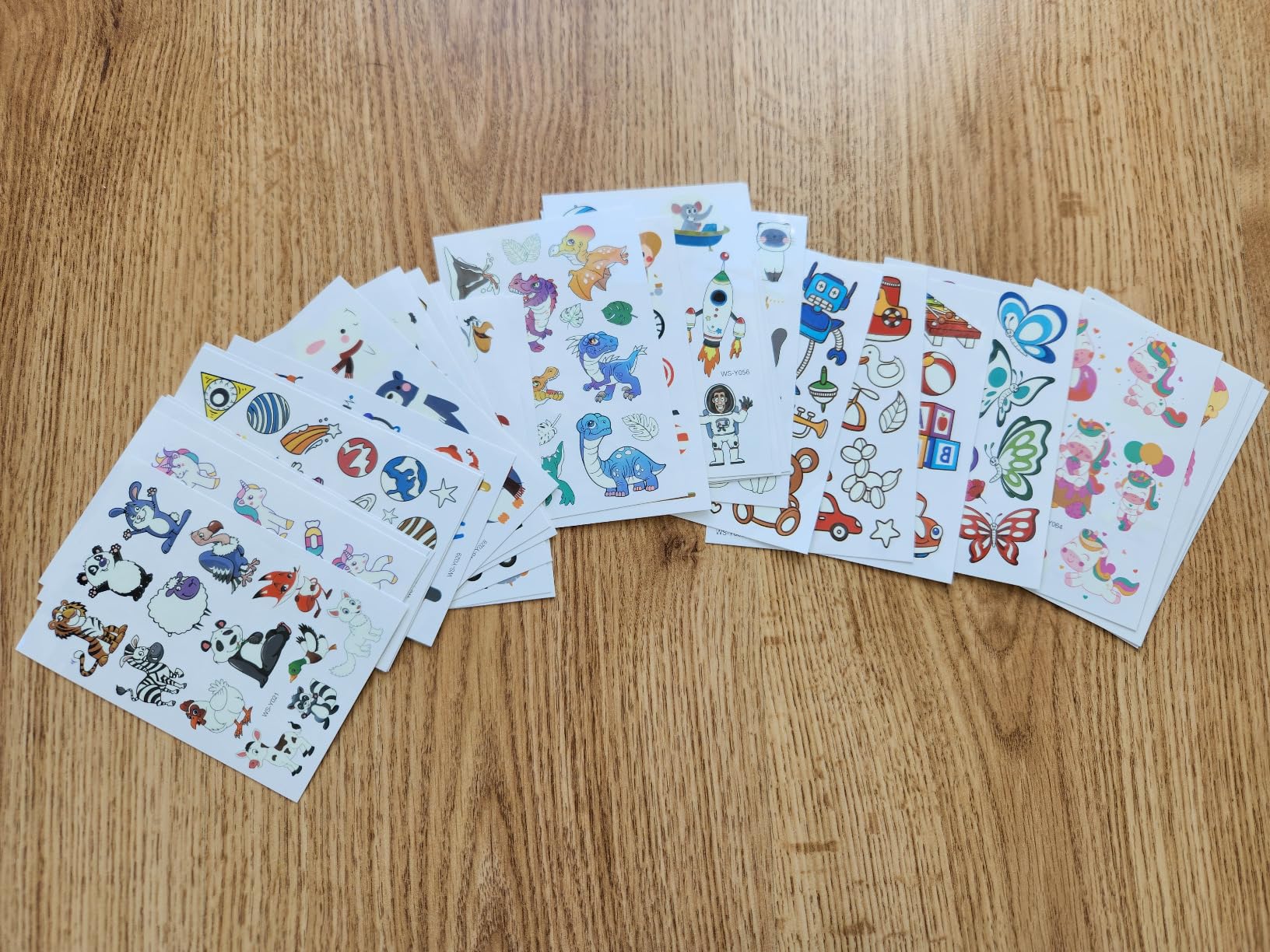 Quelcc Tatuaggi Temporanei Bambini Luminosi 30 Fogli 380 Pezzi
