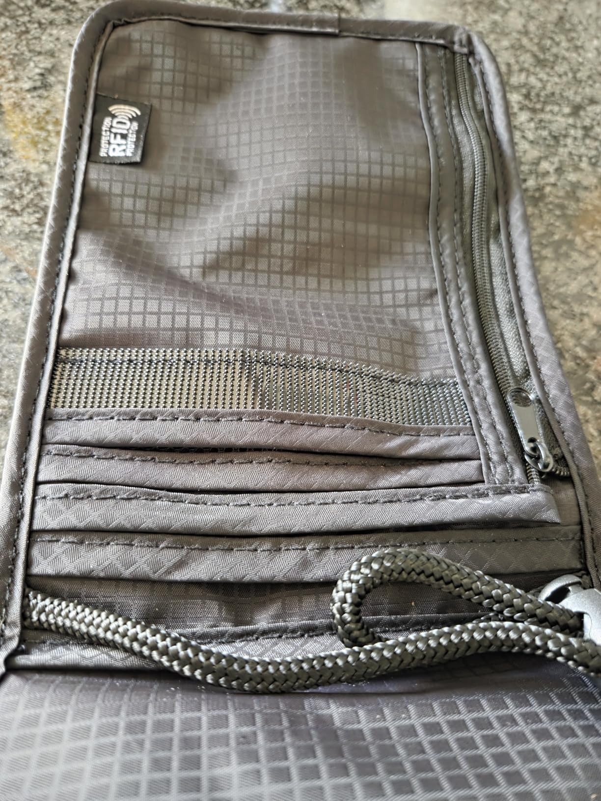 Quelcc Portadocumenti da Collo Grigio RFID Nylon