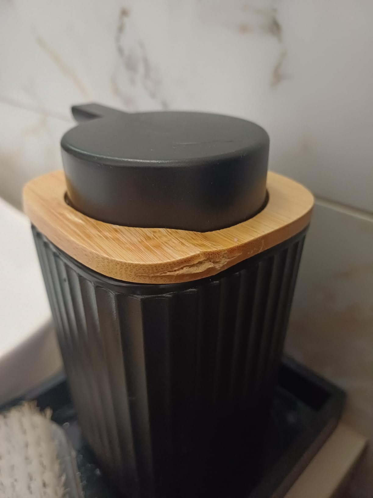 Wenko Rotello dispenser sapone nero 250 ml bambù