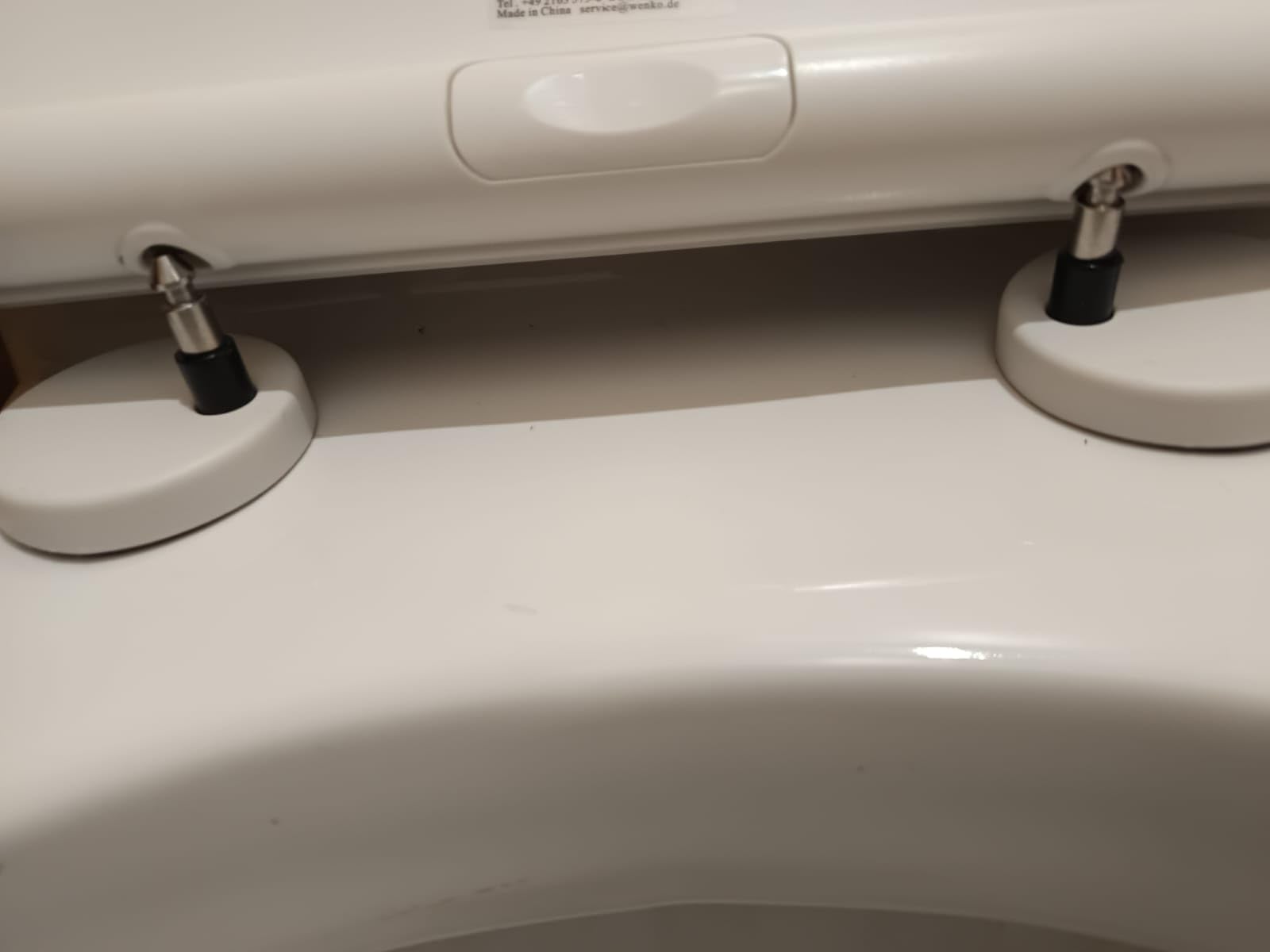 Wenko Galati sedile WC nero opaco chiusura ammortizzata