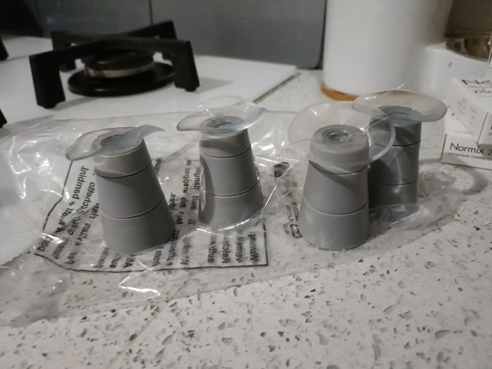 Wenko set 4 piedini coperture vetro 5 cm antiscivolo