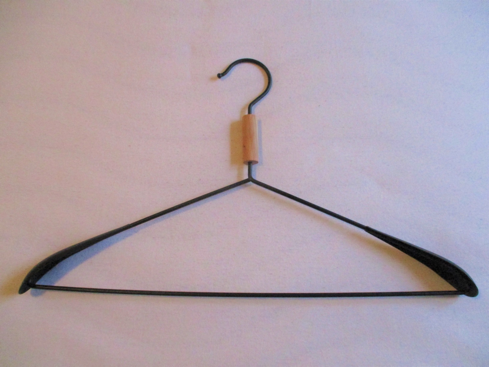 Wenko Clara Gruccia Nera 42 cm Spalle Larghe