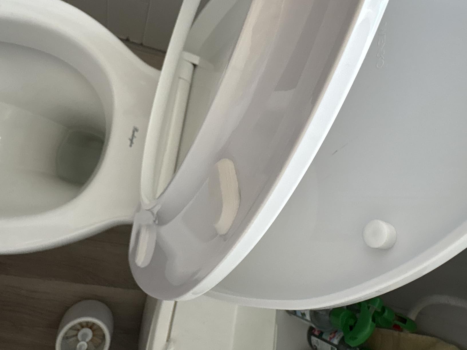 Wenko Terrazzo Copriwater Multicolore Chiusura Rallentata