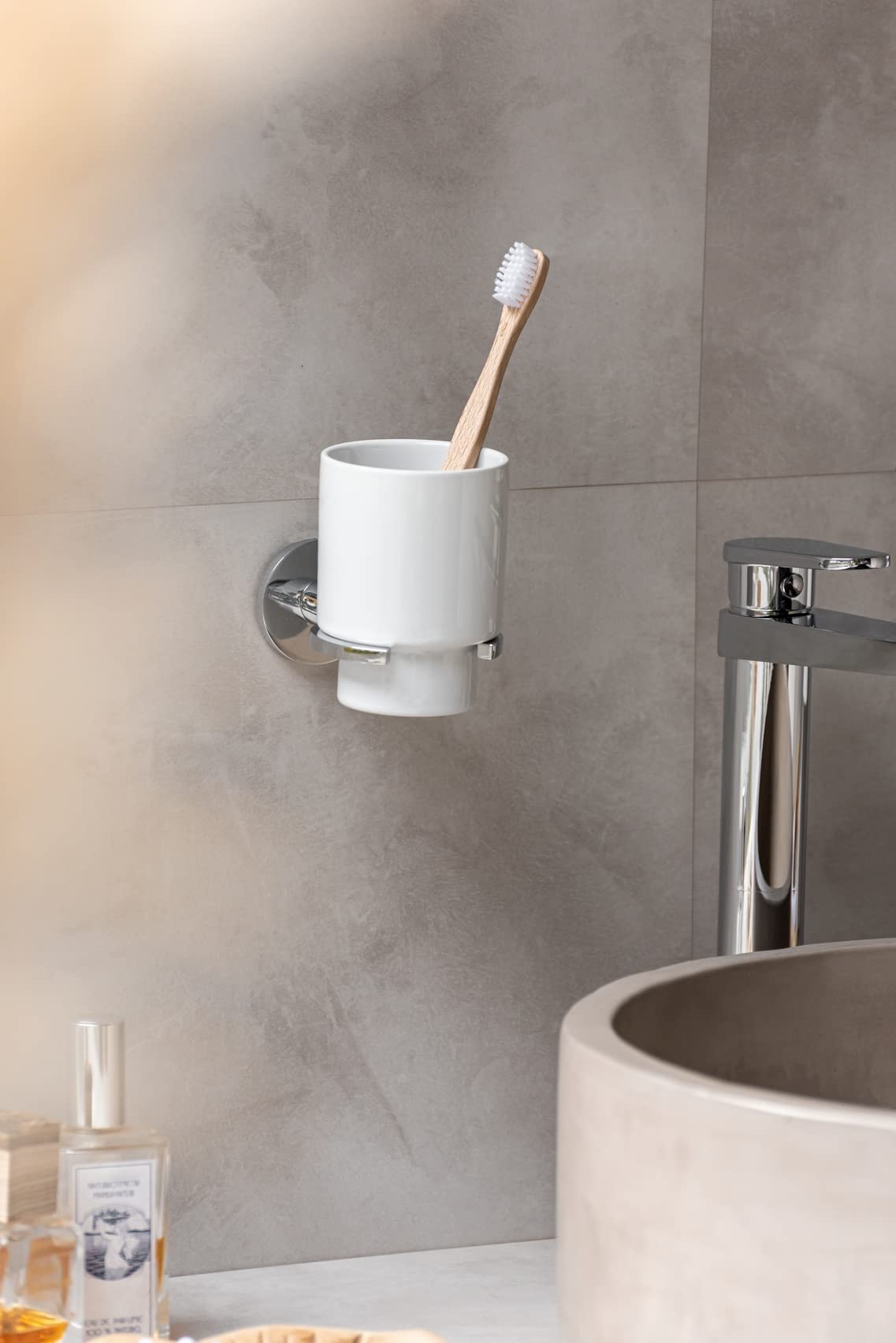 Wenko Isera 25048100 portaspazzolino ceramica senza forare