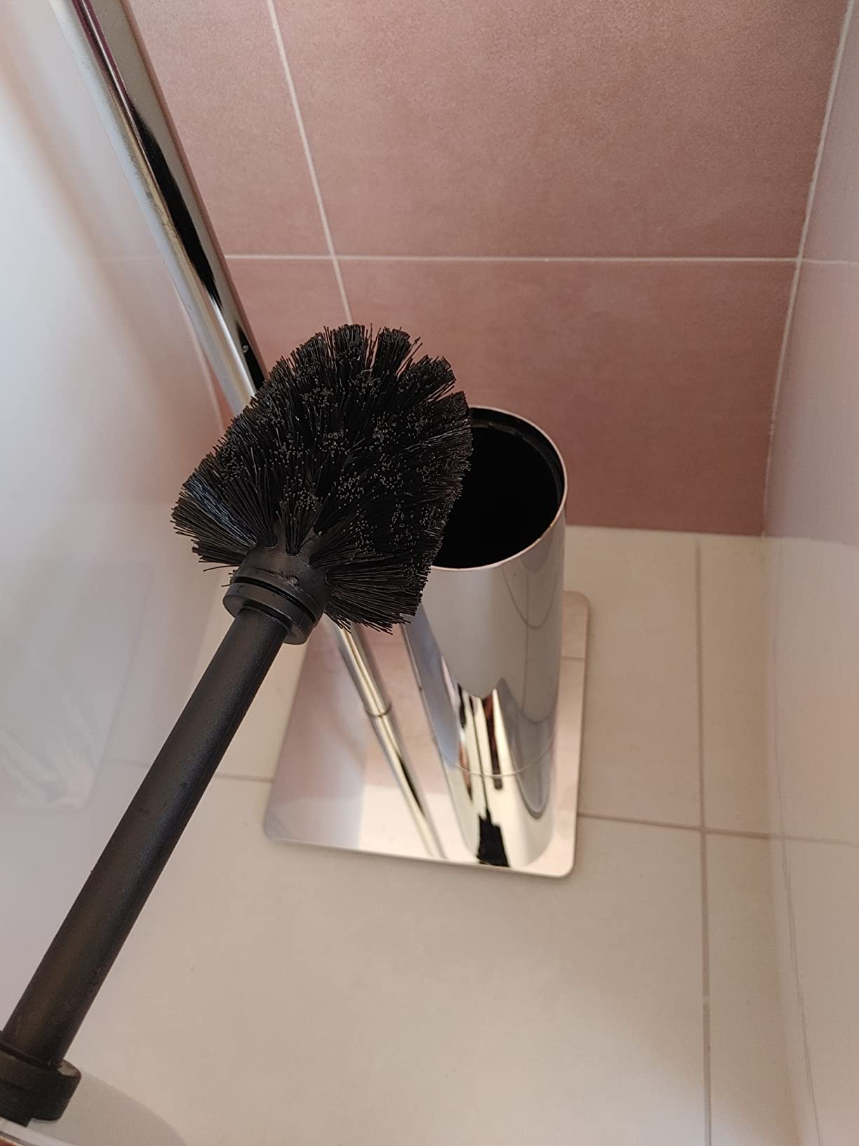 Wenko Recco piantana bagno satinato con scopino silicone