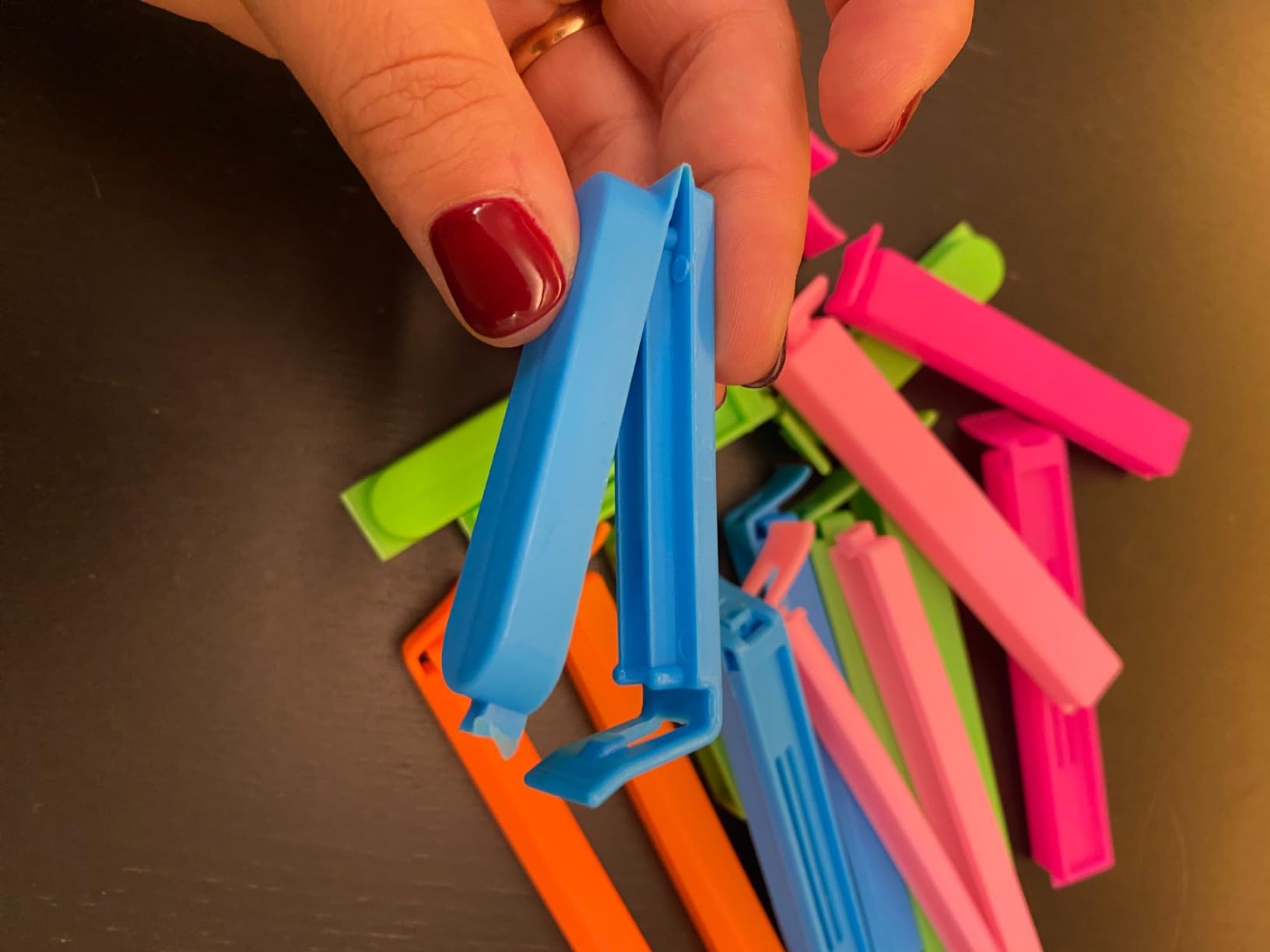 Quelcc Chiudi Sacchetti clip plastica 20 pezzi 5 colori 7,5/11 cm