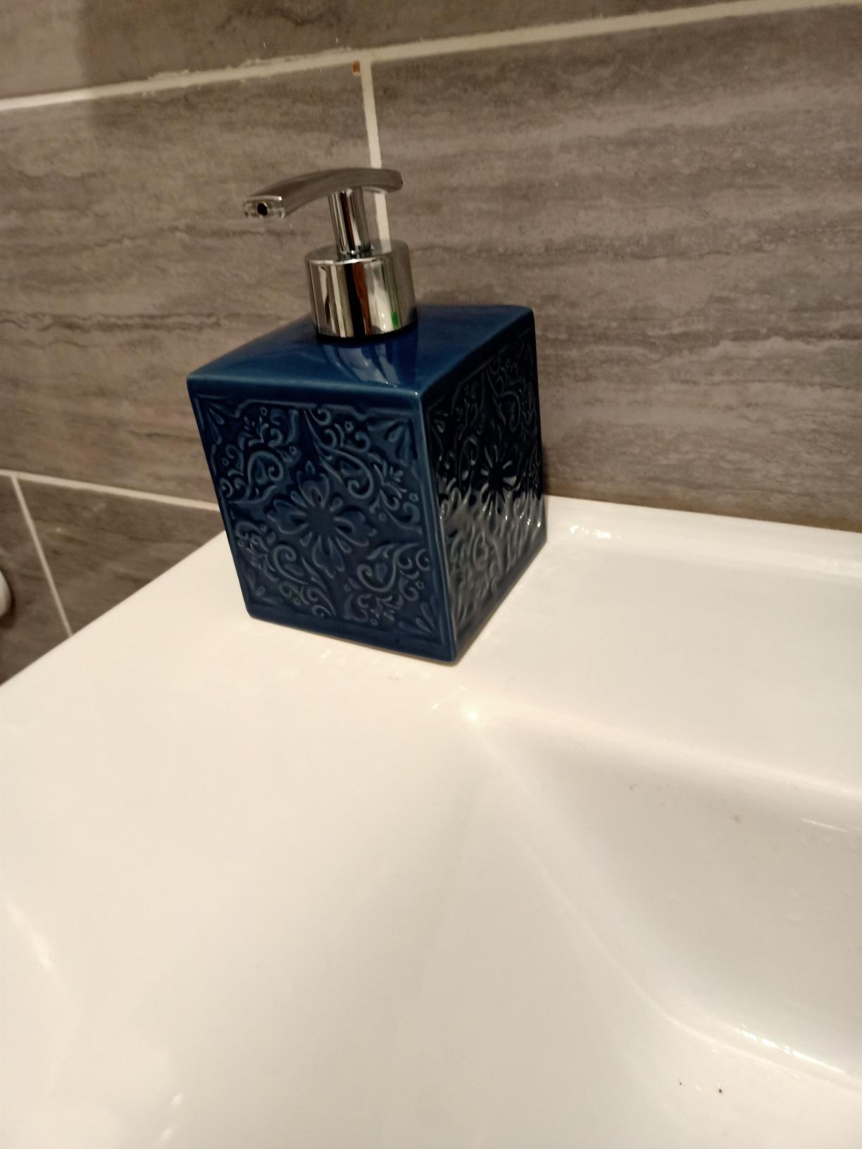Wenko Cordoba Dispenser Sapone Ceramica Blu 500 ml