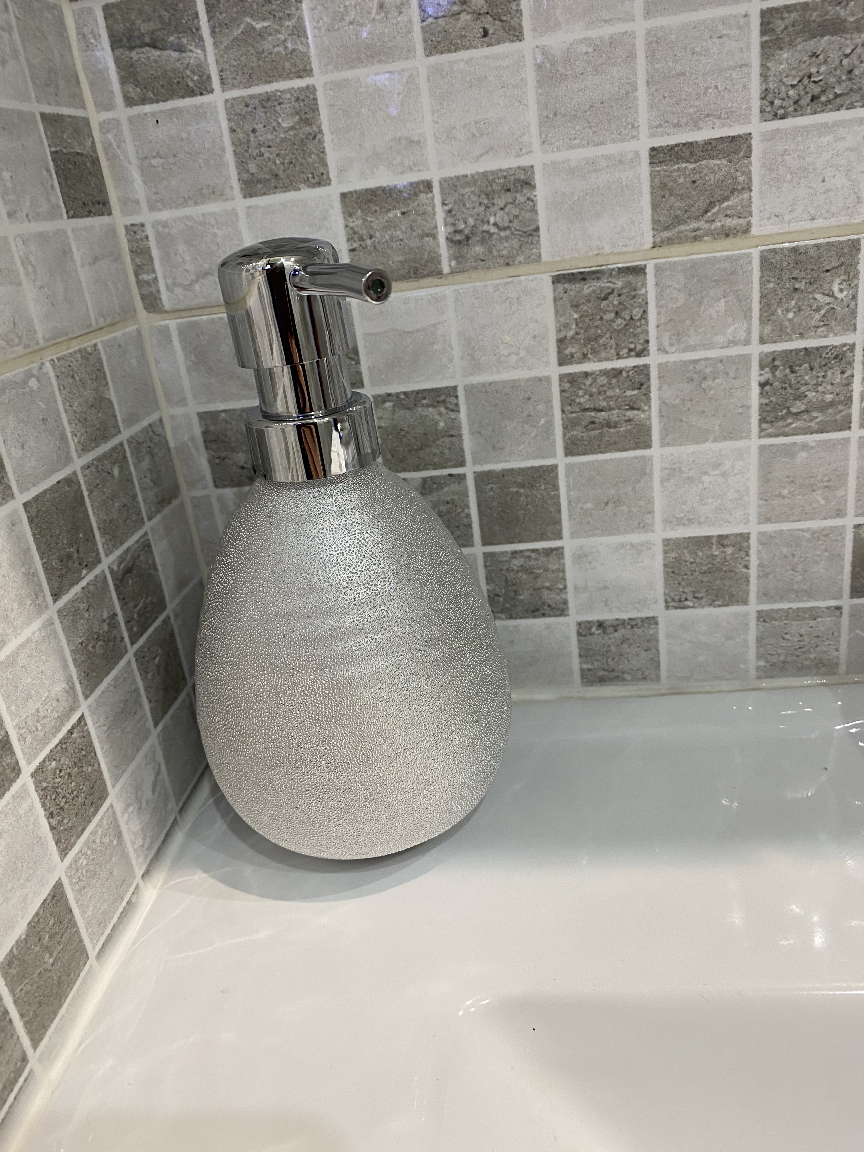 Wenko Polaris dosatore sapone ceramica bianco opaco 390 ml