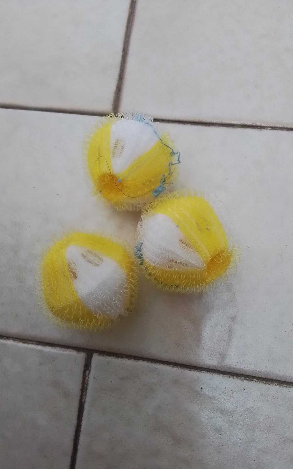 Quelcc Palline Bucato Gialle 12 Pezzi Antipelo 3,5 cm