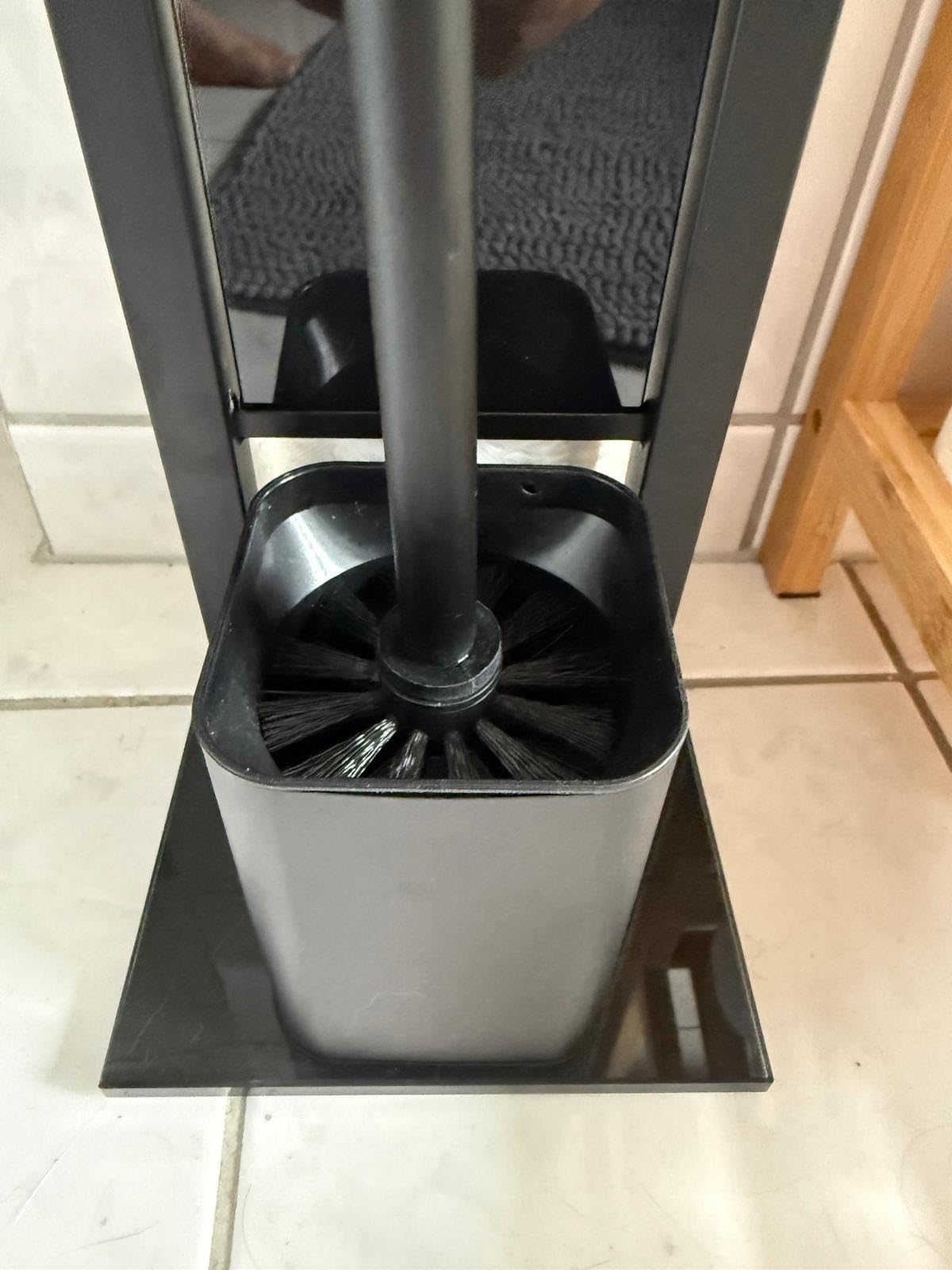 Wenko Debar piantana WC 4 in 1 nera con ripiano