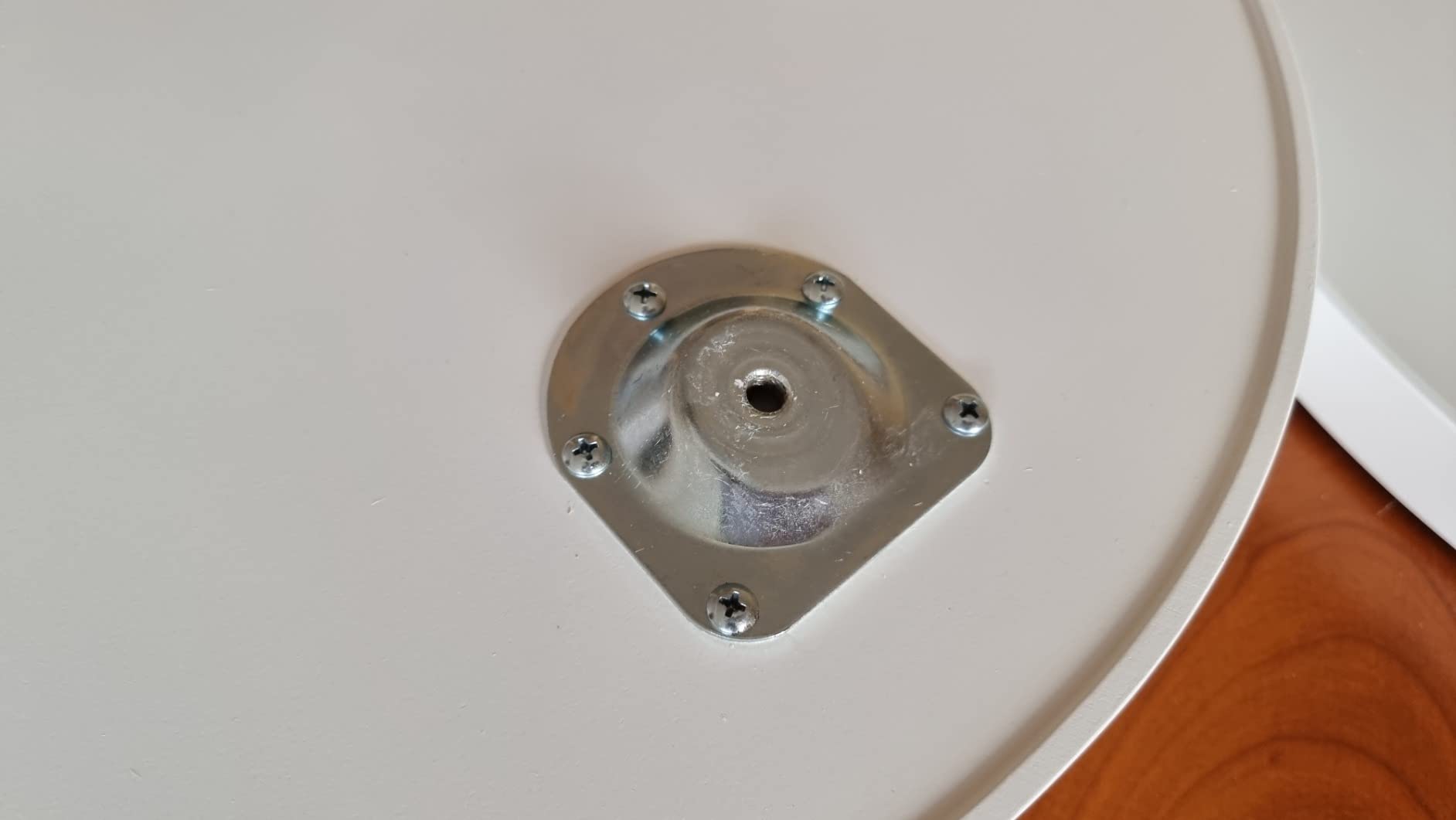 Wenko Finja tavolino rotondo bianco naturale con vassoio